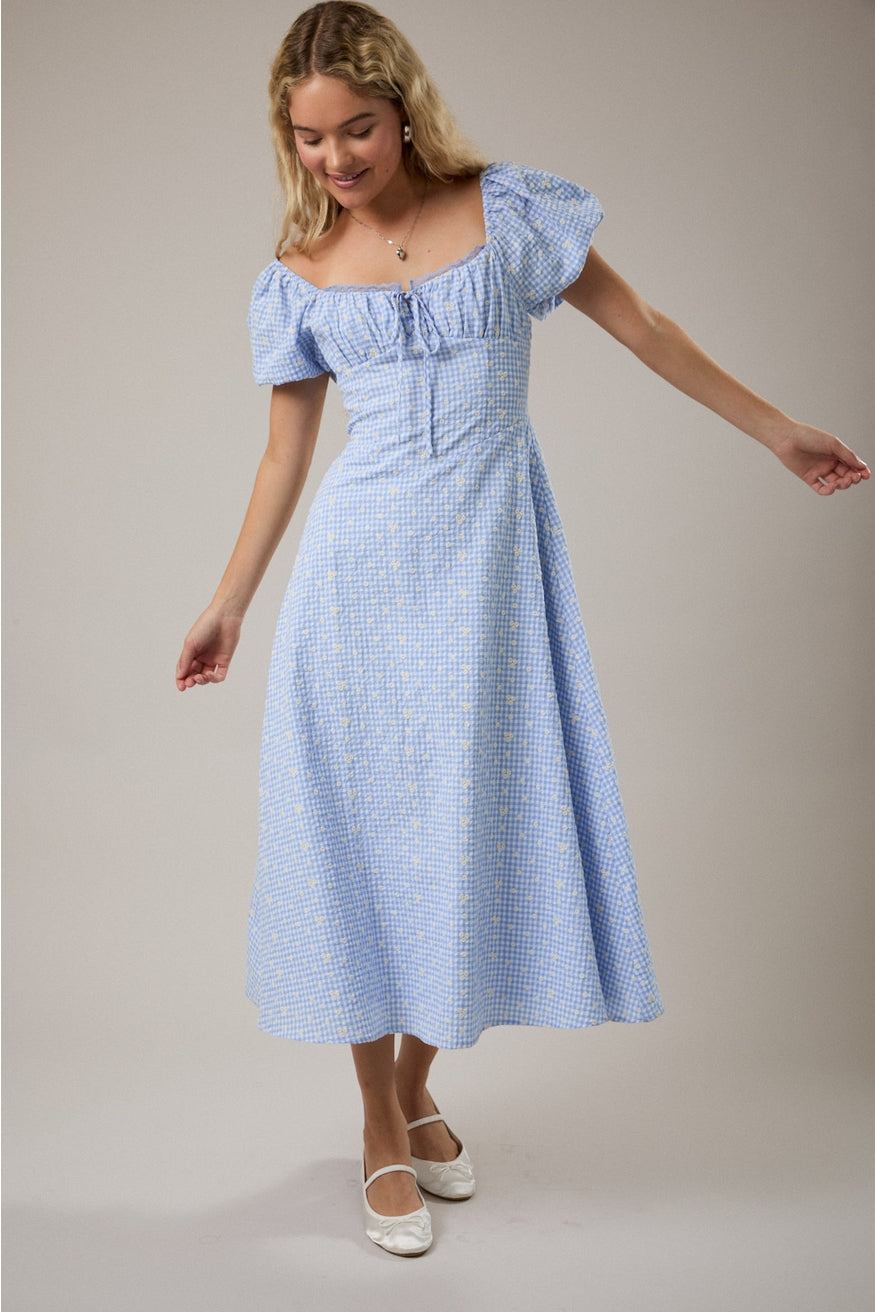 Puff Short Sleeve Sweetheart Neckline Gingham Midi Dress