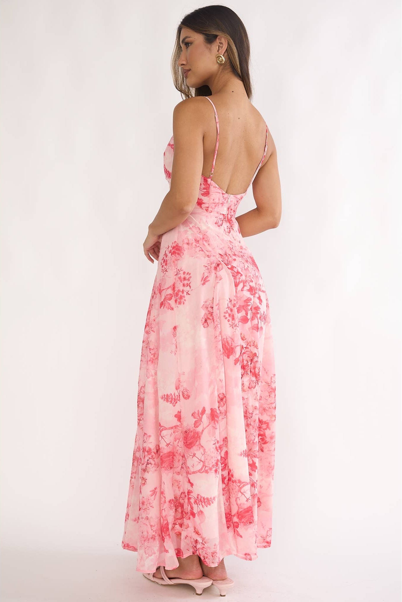 OPEN BACK FLORAL MAXI DRESS
